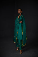 HAND EMBROIDERED DUPATTA