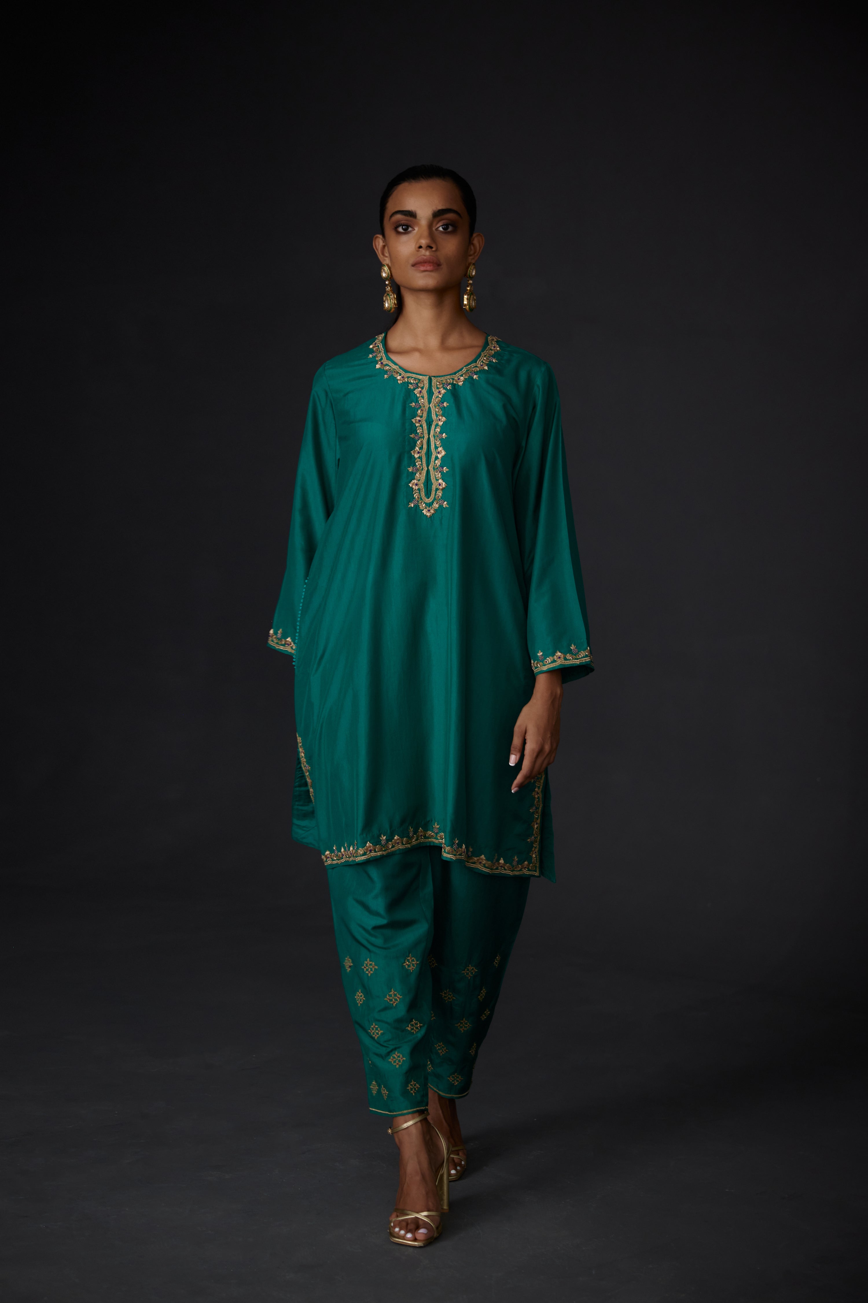 EMBROIDERED TUNIC TROUSER SET- EVER GREEEN – BRIH