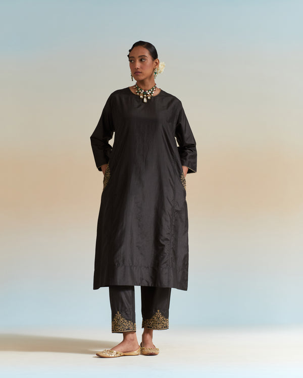 EMBROIDERED TUNIC TROUSER SET- BLACK