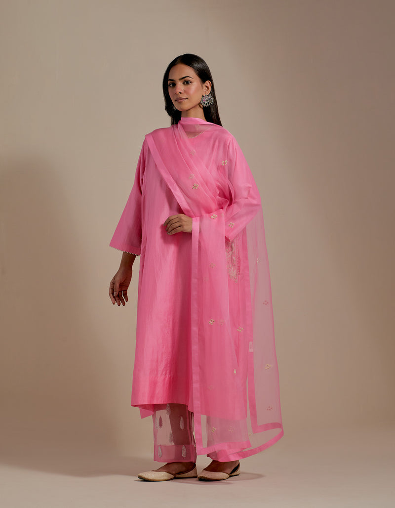 HAND EMBROIDERED DUPATTA- PINK