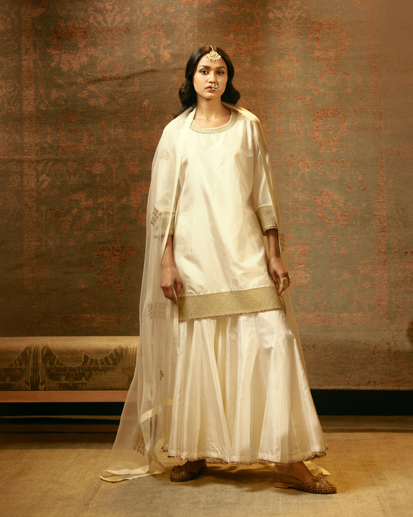 EMBROIDERED TUNIC TROUSER SET- IVORY