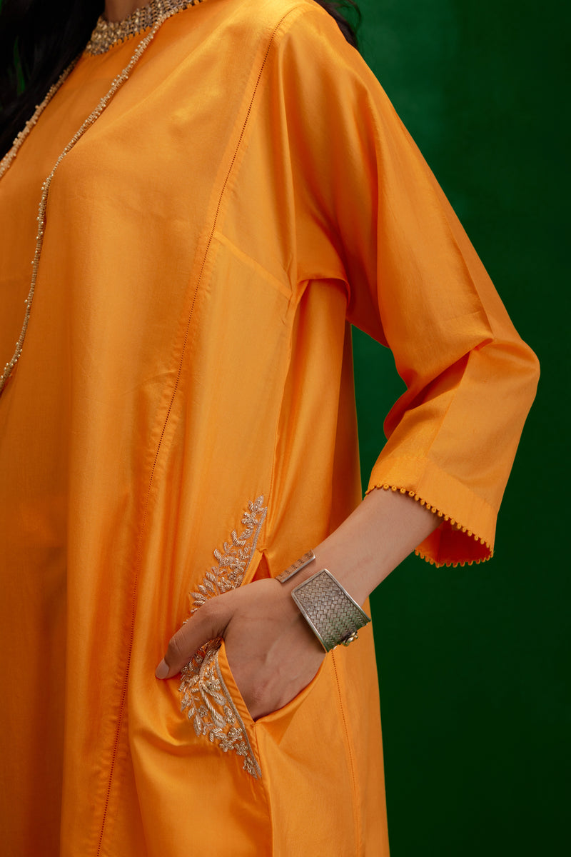 EMBROIDERED TUNIC TROUSER SET