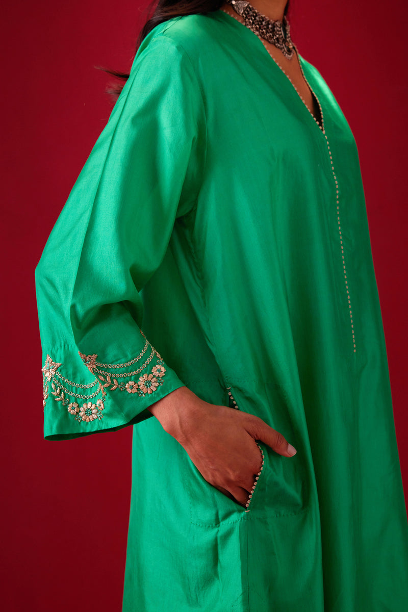 EMBROIDERED TUNIC TROUSER SET