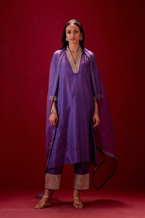 EMBROIDERED TUNIC TROUSER SET