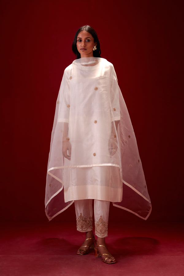Hand Embroidered Dupatta